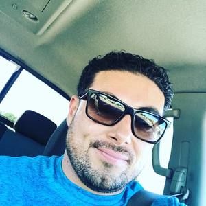 Meet your Posher, Adan